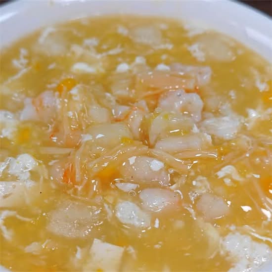 粟米鱼肚羹 Sweet Corn and Fish Mew Soup